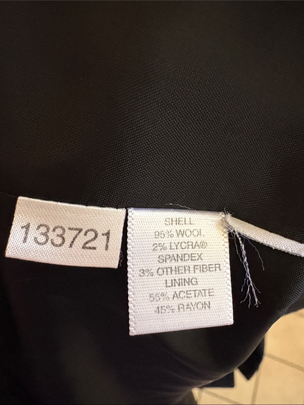Ann Taylor black size 6P petite Pinstripe Women's Suit Jacket & Pants like new - Picture 10 of 11